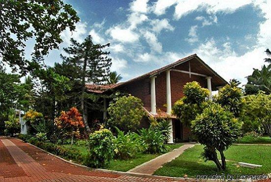 Yoho Rivi Ras Hotel Dehiwala-Mount Lavinia Dış mekan fotoğraf
