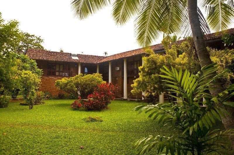 Yoho Rivi Ras Hotel Dehiwala-Mount Lavinia Dış mekan fotoğraf